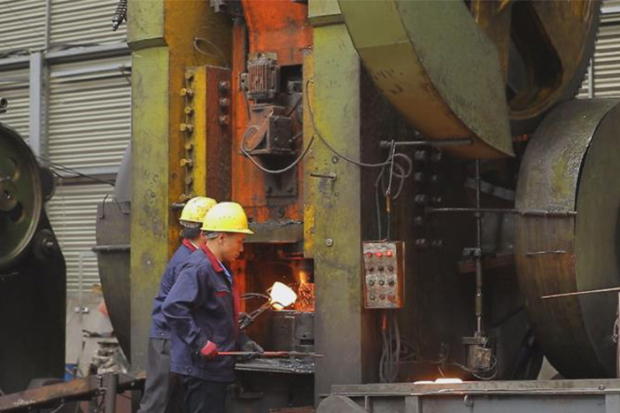 大理网架配件车间